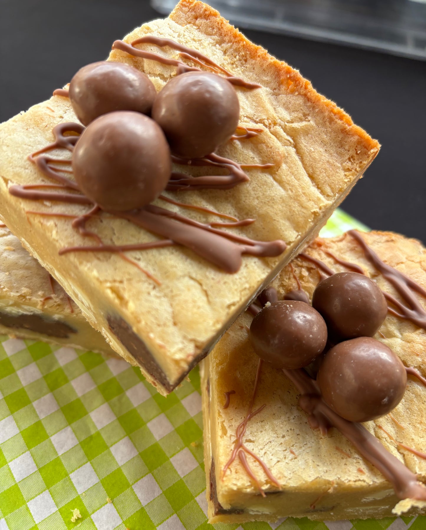 Malteser Blondie