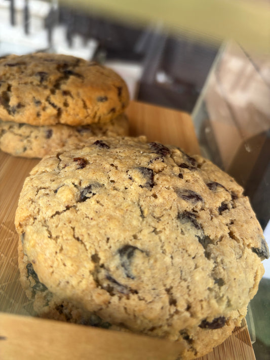 Oat & Raisin Cookie