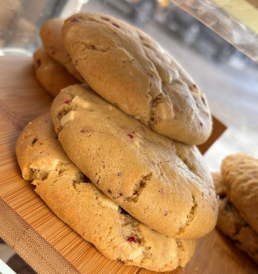White Chocolate & Raspberry Cookie