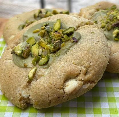 Stuffed Pistachio & White Chocolate Cookie